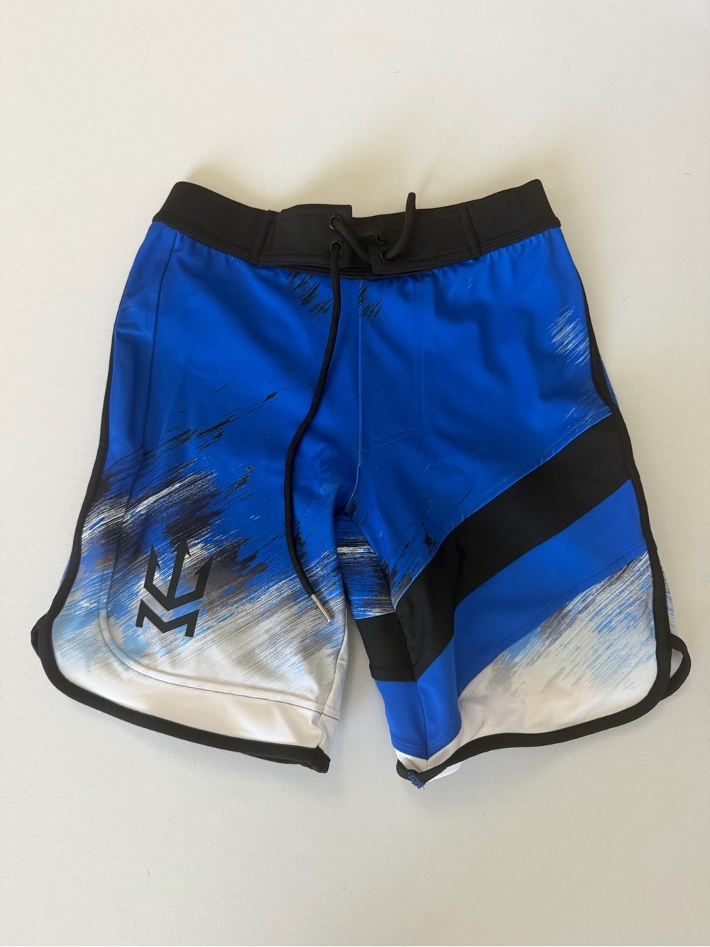 Manifest Competition Wear Men’s Board Shorts Blue Black White Size 27 NWT